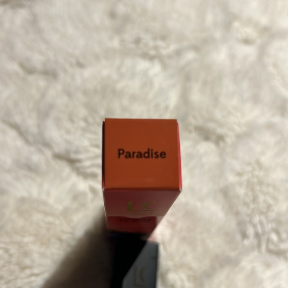 NIB Lucky Chick hydrating lip gloss in Paradise - Picture 3 of 3